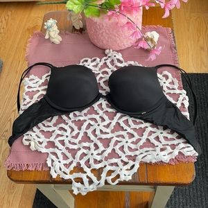 Victoria’s Secret Very Sexy Push Up 34B